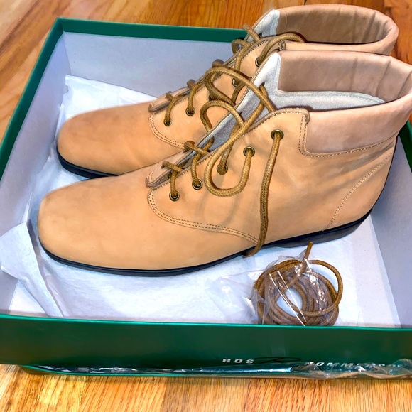 Rose Hommerson shoes - Picture 1 of 4